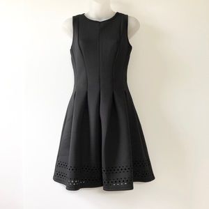 NWT Ann Taylor Vertical Seamed Dress